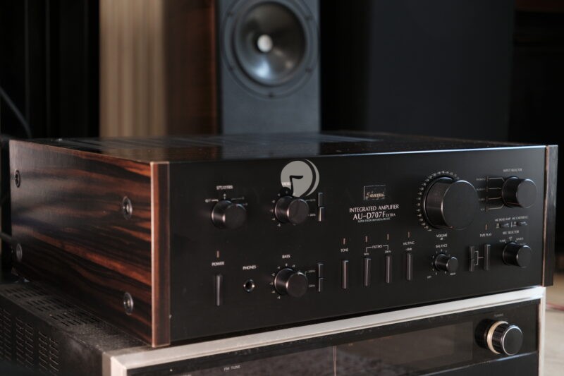SANSUI AU-D707F Extra Integrated 100W Amplifier